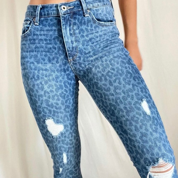 Lucky Brand Jeans - Picture 4 of 8